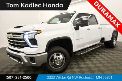 2024 Chevrolet 3500 Crew Cab, $64999. Photo 1