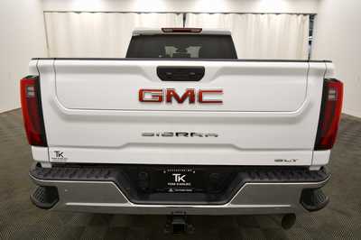 2024 GMC 3500 Crew Cab, $69402. Photo 6