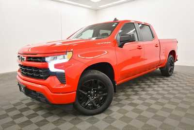 2022 Chevrolet 1500 Crew Cab, $38999. Photo 2