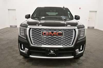 2022 GMC Yukon, $55999. Photo 11