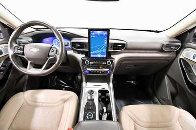 2022 Ford Explorer, $38687. Photo 3