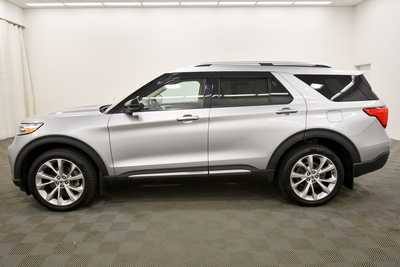 2022 Ford Explorer, $38687. Photo 4