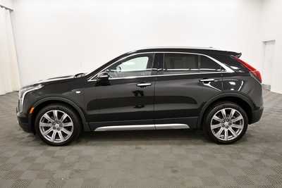 2021 Cadillac XT4, $27997. Photo 4