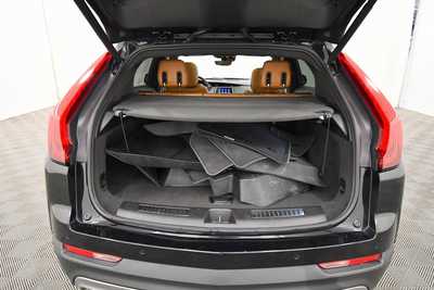 2021 Cadillac XT4, $27997. Photo 7
