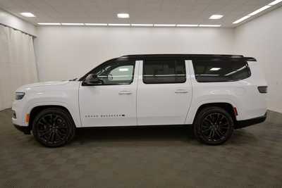 2024 Jeep Grand Wagoneer, $68999. Photo 4