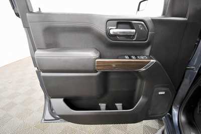2019 Chevrolet 1500 Crew Cab, $32999. Photo 12