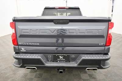 2019 Chevrolet 1500 Crew Cab, $32999. Photo 6