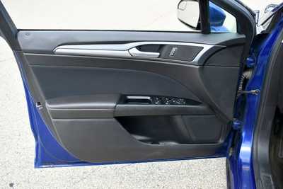2013 Ford Fusion, $4943. Photo 11