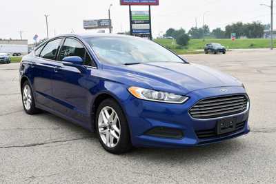 2013 Ford Fusion, $4943. Photo 9