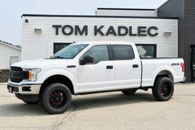 2019 Ford F150 Crew Cab, $20999. Photo 2