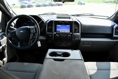 2019 Ford F150 Crew Cab, $20999. Photo 3