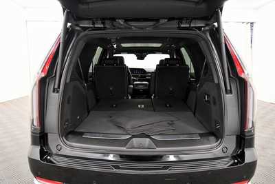 2023 Cadillac Escalade, $71999. Photo 7