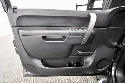 2011 Chevrolet Silverado 2500HD, $18999. Photo 12