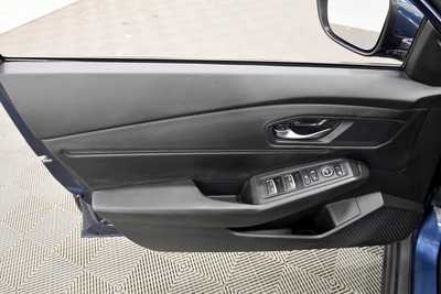2023 Honda Accord, $23597. Photo 12