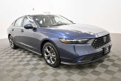2023 Honda Accord, $23597. Photo 9