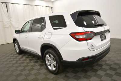 2023 Honda Pilot, $32499. Photo 5