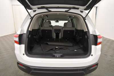 2023 Honda Pilot, $32499. Photo 7