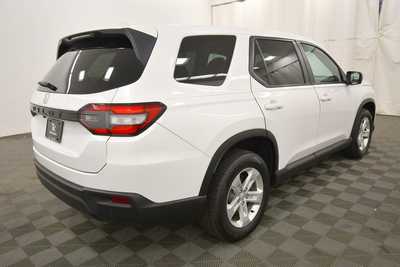 2023 Honda Pilot, $32499. Photo 8