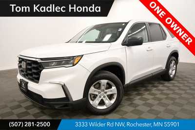 2023 Honda Pilot, $32499. Photo 1