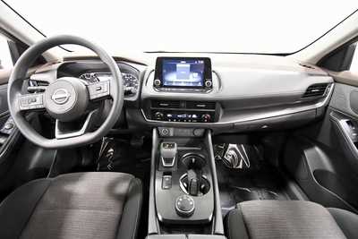 2023 Nissan Rogue, $23499. Photo 3