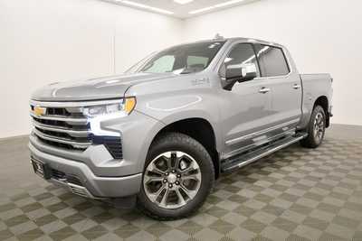 2023 Chevrolet 1500 Crew Cab, $52499. Photo 2