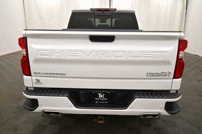 2023 Chevrolet 1500 Crew Cab, $51999. Photo 6