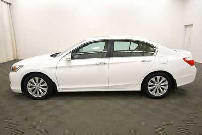2014 Honda Accord, $15499. Photo 4
