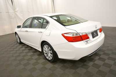 2014 Honda Accord, $15499. Photo 5