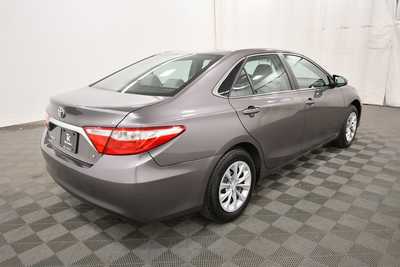 2017 Toyota Camry, $18499. Photo 7