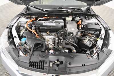 2017 Honda Accord, $8999. Photo 10