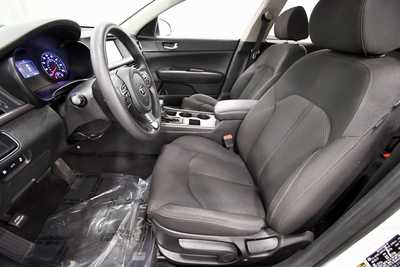 2018 Kia Optima, $10999. Photo 12