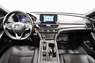 2022 Honda Accord, $24999. Photo 3