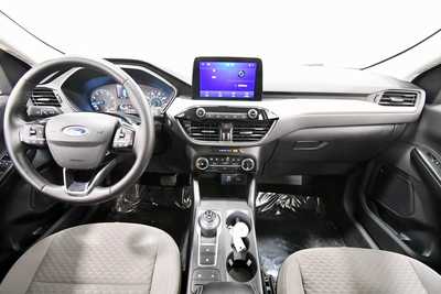 2022 Ford Escape, $21499. Photo 3