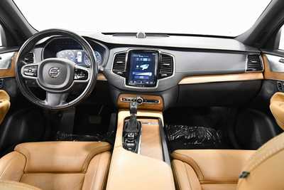 2018 Volvo XC90, $19997. Photo 3