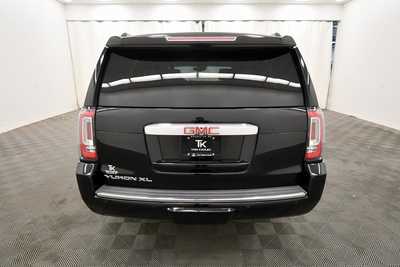 2019 GMC Yukon XL, $35597. Photo 6