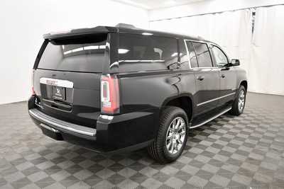 2019 GMC Yukon XL, $35597. Photo 8