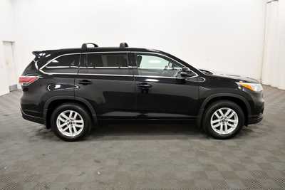 2016 Toyota Highlander, $18999. Photo 9