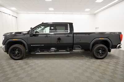 2024 GMC 2500 Crew Cab, $59597. Photo 4