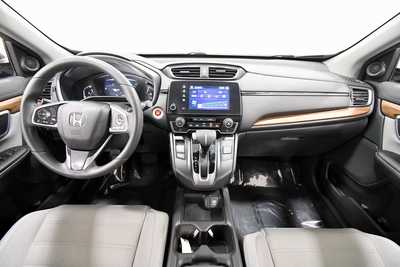 2018 Honda CR-V, $18497. Photo 3