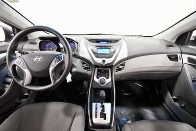 2012 Hyundai Elantra, $5999. Photo 3