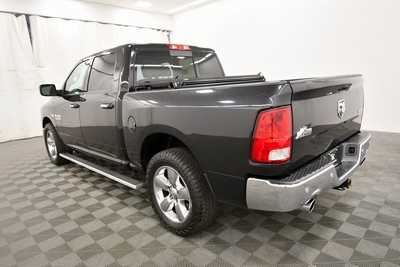 2017 RAM 1500 Crew Cab, $22999. Photo 5