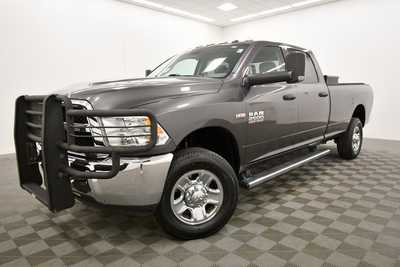 2018 RAM 2500 Crew Cab, $30999. Photo 2