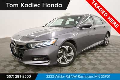 2019 Honda Accord, $17497. Photo 1