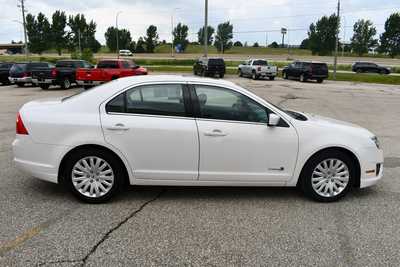 2010 Ford Fusion, $3499. Photo 8