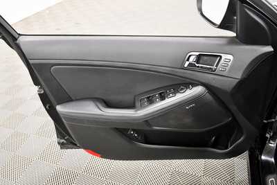 2013 Kia Optima, $7997. Photo 12