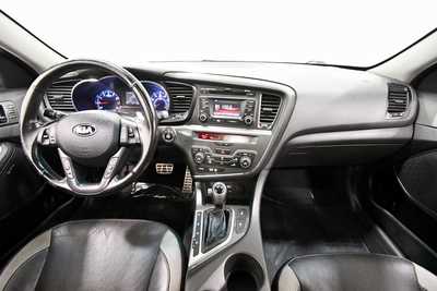 2013 Kia Optima, $7997. Photo 3