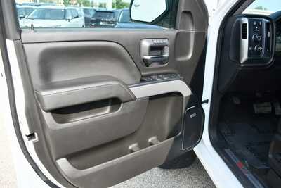 2017 Chevrolet 1500 Crew Cab, $22986. Photo 11