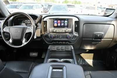 2017 Chevrolet 1500 Crew Cab, $22986. Photo 3