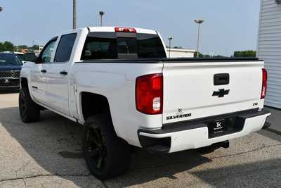 2017 Chevrolet 1500 Crew Cab, $22986. Photo 6