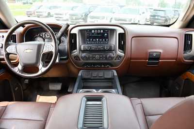 2018 Chevrolet 1500 Crew Cab, $26787. Photo 3